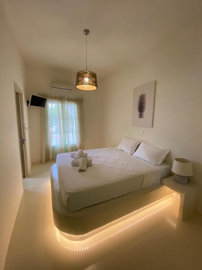 Orion Apartment Науса Екстериор снимка