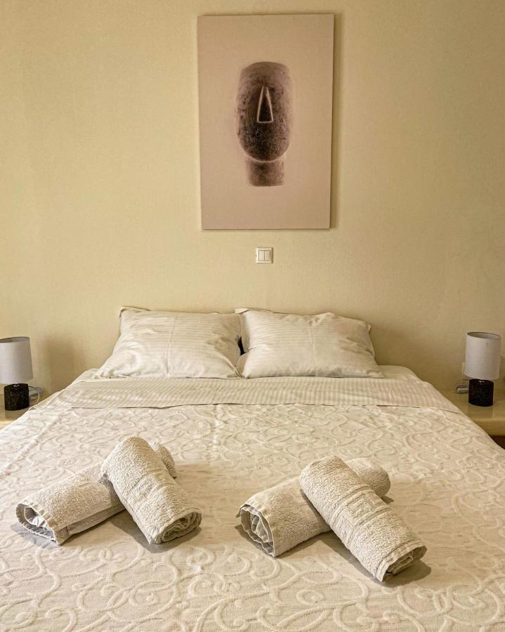Orion Apartment Науса Екстериор снимка