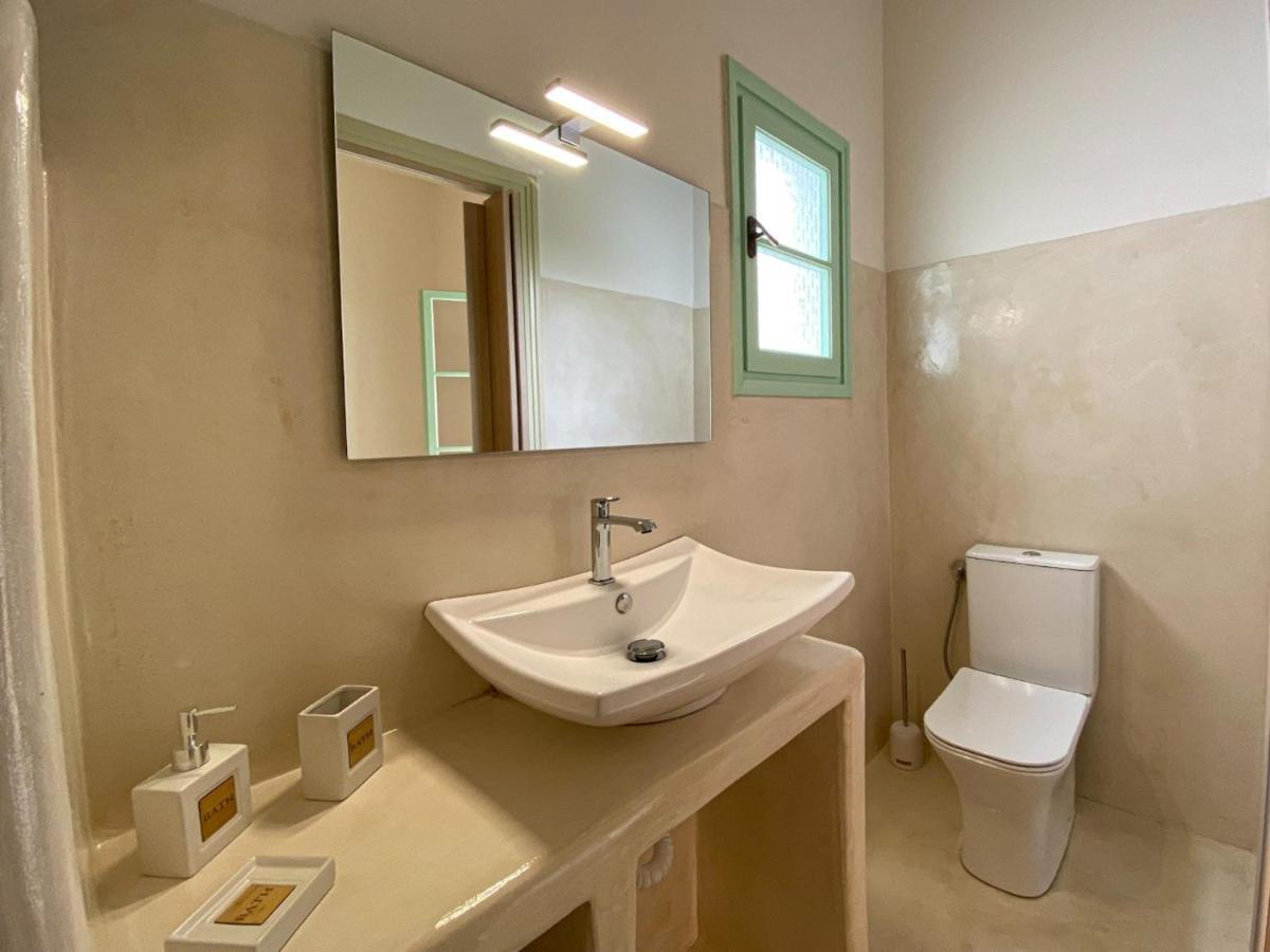 Orion Apartment Науса Екстериор снимка